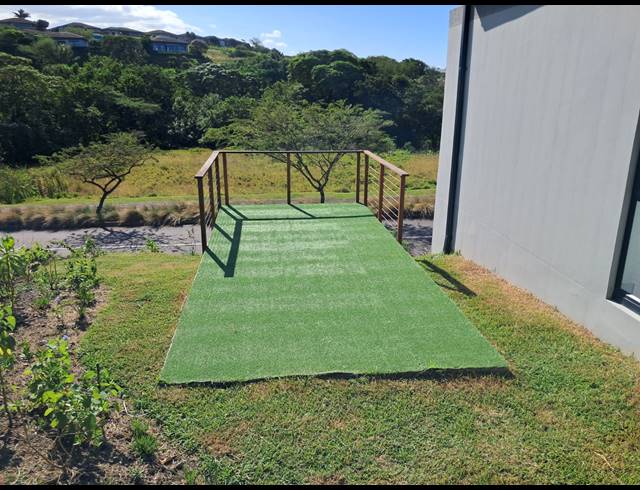4 BEDROOM HOUSE FOR SALE IN PALM LAKES ESTATE